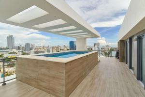 2Brhazamviews Downtownpiantini Poolgymbbq