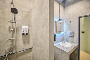 Noodle Shop Hostel