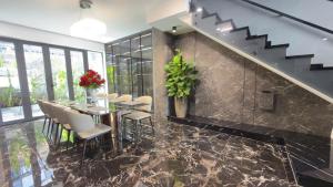 Brand New 3-Bed House For Rent, The Capella