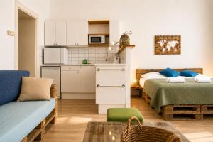 Elegant 1BR Apartment 2 Min from Rennweg Station