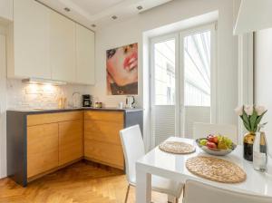 Comfort Apartment Warsaw Center - Żurawia