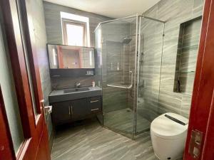 Modern 3BR Villa in Nha Trang in Phuoc Long 350m2