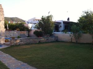 Aigina 3 Bedroom House by the Sea Aegina Greece