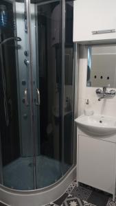 Self check-in Apartament Poznań Marcelin Lotnisko Ławica Szpitale Uczelnie