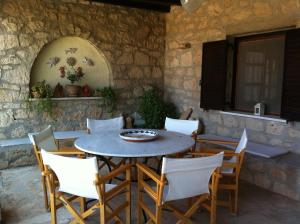 Aigina 3 Bedroom House by the Sea Aegina Greece