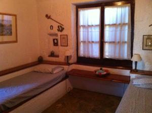 Aigina 3 Bedroom House by the Sea Aegina Greece