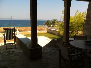 Aigina 3 Bedroom House by the Sea Aegina Greece