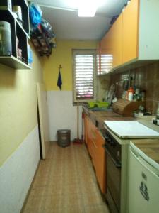 10Forward apt1