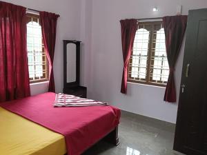 HM HOME STAY KANTHALLOOr