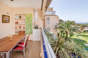 Exclusive Alamos Beach