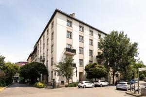 Morawskiego Suite Near Old Town - Balcony & AC by Downtown Apartments