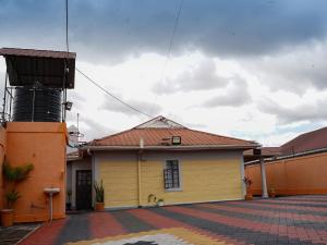Happy Trails Holiday Home-Nanyuki