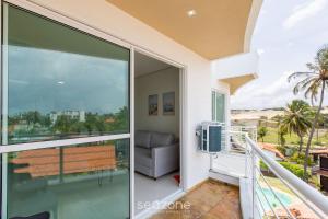 Ap em Cond. c Piscina a 1 Quadra da Praia KVI0403