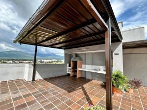 hermoso aparta estudio a 5 min del aeropuerto