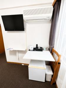 504 Orange Hotel Tsutenkaku 2min walk Private Bathroom 2 guests