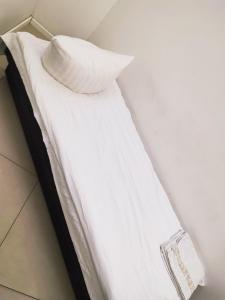 Wilcza double room small Apartment by best price City Center