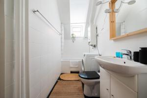 Old Town Heritage Apartment by BookingHost