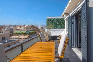 Captain Stam Suites Athens - FamilyApartment