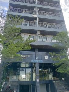 High-end apartment Danang Golftel