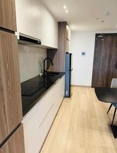 High-end apartment Danang Golftel