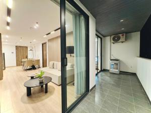 High-end apartment Danang Golftel