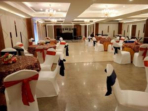 The Sea Valley Azure - Near MG Road & Udyog Vihar, Gurugram