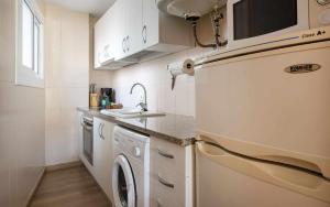 Miquel 2 – Apartamento con Parking, Wifi y AC
