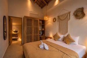Louisa - 2BR Private Pool Villa in Kerobokan
