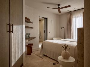 Villa Alemar Milos - Delmar Collection