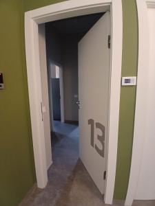 Carro Hostel - Monza Centro - Dormire bene Fare bene Scegli Bene!