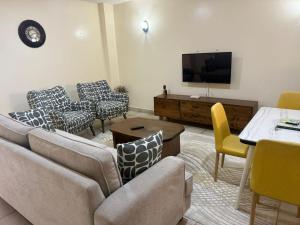 Sherie Homes