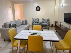 Sherie Homes