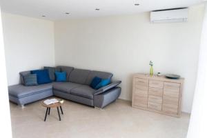 Family Apartment - Sea view