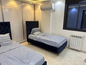 Luxueux appartement F3 à Senia 200 lgts
