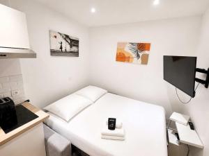 Studio cosy rue du faubourg saint denis paris 10