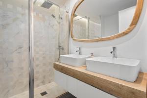 Modern 3 bed Apartment in Puerto Banus, Marbella