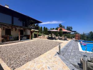 Apartmani Lunija