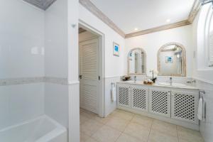 Modern Royal Westmoreland Villa - Cassia Heights 14