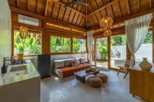 Rumah Tova- 2BR Bingin Villa, Close to the Beach
