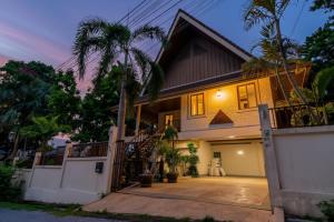 Orchid Pool Villa Lavish Villa In Perfect Location