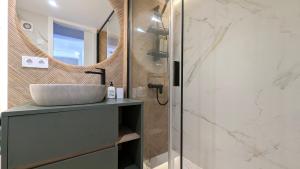 PINTOR SOROLLA elegant apartment