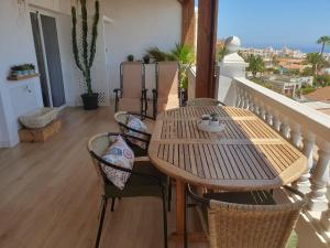 TERRAZA AL MAR