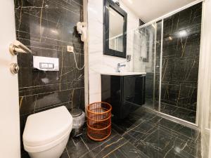 Grand Kavi Hotel