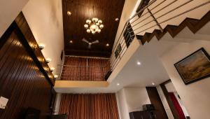 Celestia PentHouse
