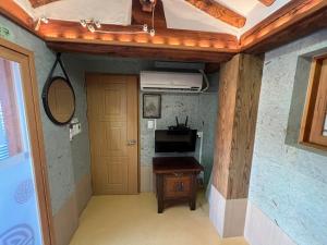 Jongno Hanokgung Guesthouse