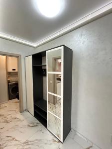 Modern Brand New 1BR Apartment near Metro Station by Top Kvartiri Ltd