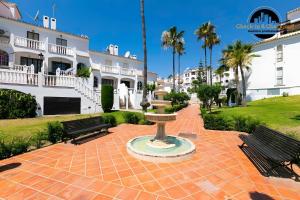 Riviera Del Sol Apartment