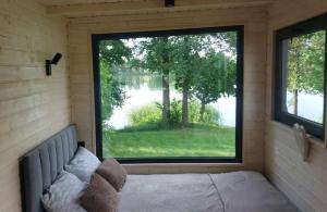 Tiny Krajna - Cozy Tiny House by Lake Slawianowskie Wielkie by Nestri