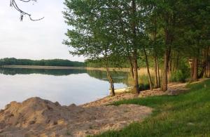 Tiny Krajna - Cozy Tiny House by Lake Slawianowskie Wielkie by Nestri