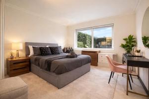 Kensington HydePark with 1GB Wifi & Private Terrace
